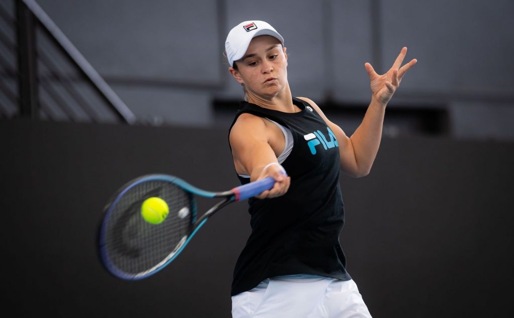 Ashleigh_Barty_-_2022_Adelaide_International_Pre-Tournament-DSC_1269_original