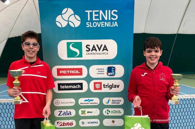 u12 naslovna