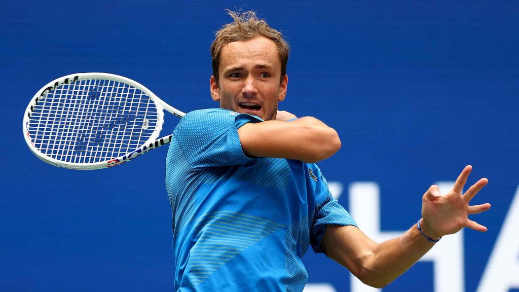 medvedev-us-open-2022-monday