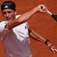 Zverev zanesljivo začel turnir v Roland Garrosu