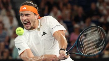 zverev-australian-open-qf-backhand-2026